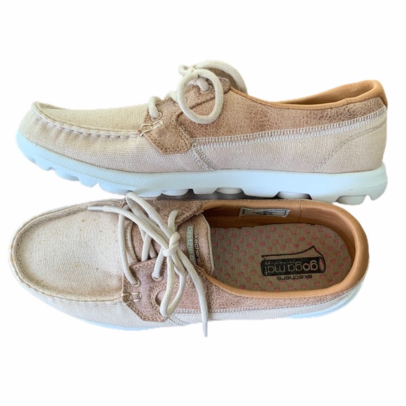 skechers goga mat boat shoes